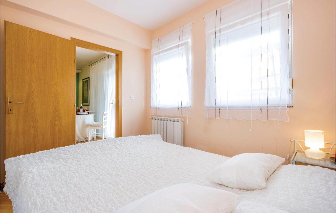 1 Bedroom Amazing Apartment In Rijeka Exterior foto